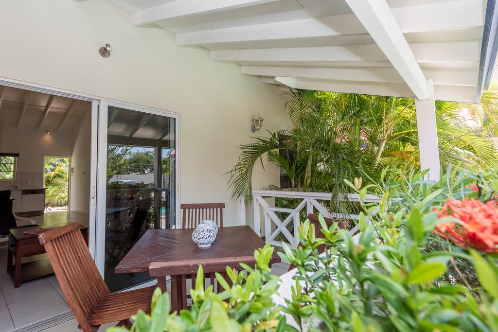 Blue Marlin Apartments Willemstad Exterior photo